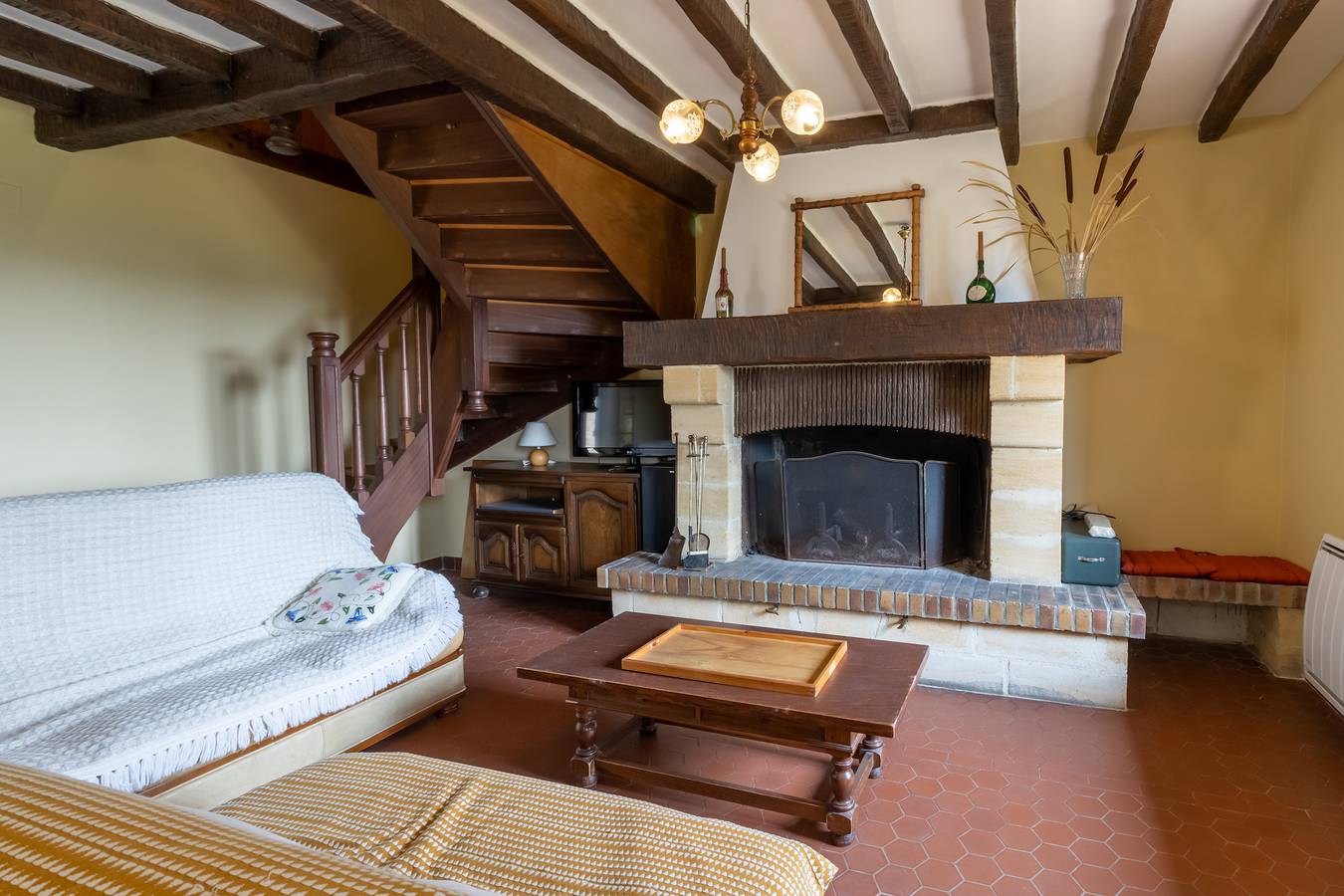 Casa de vacaciones 'Panissal 6 Personas' con terraza compartida, jardín compartido y Wi-Fi in Montignac, Périgord Noir