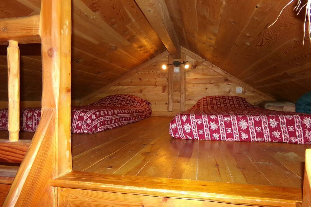 Ganze Wohnung, Neue Wohnung sehr gut Team warme Bergatmosphäre Vars 05560 in Vars (station de ski), Vars