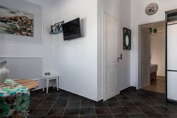 Apartment for 2 People in Milos, Cyclades, Photo 1