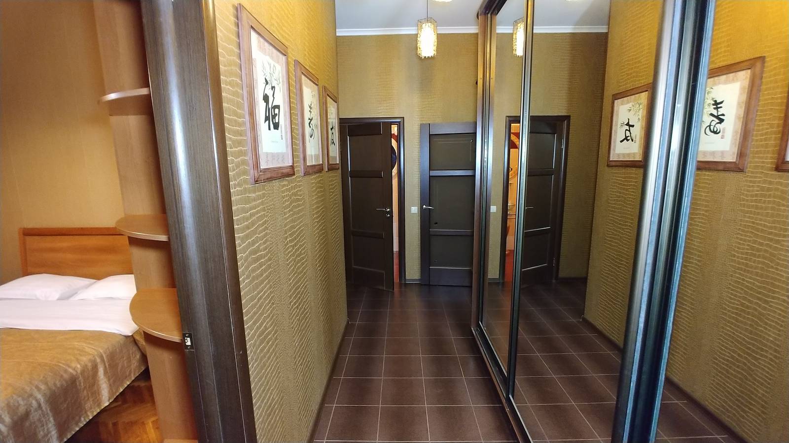 Appartement entier, Appartement avec balcon sur Khreshchatyk in Kiev, Ukraine