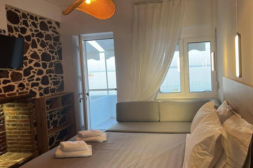 Ganze Wohnung, Vier Privatunterkunft- B & B direkt am Strand der grafischen Strand von Tsonia in North Aegean Islands