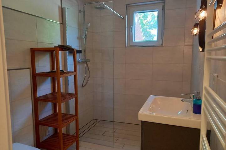 Location de vacances pour 8 personnes, avec Terrasse et Jardin à Rhauderfehn - 4