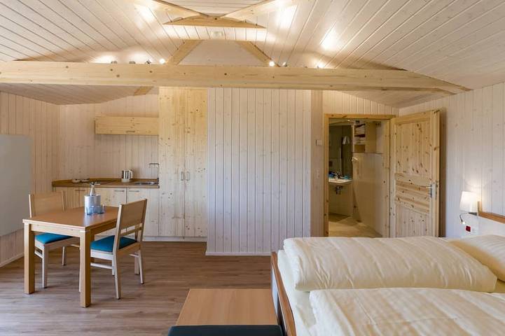 Blockhütte für 4 Personen, mit Terrasse im Weserbergland - 2