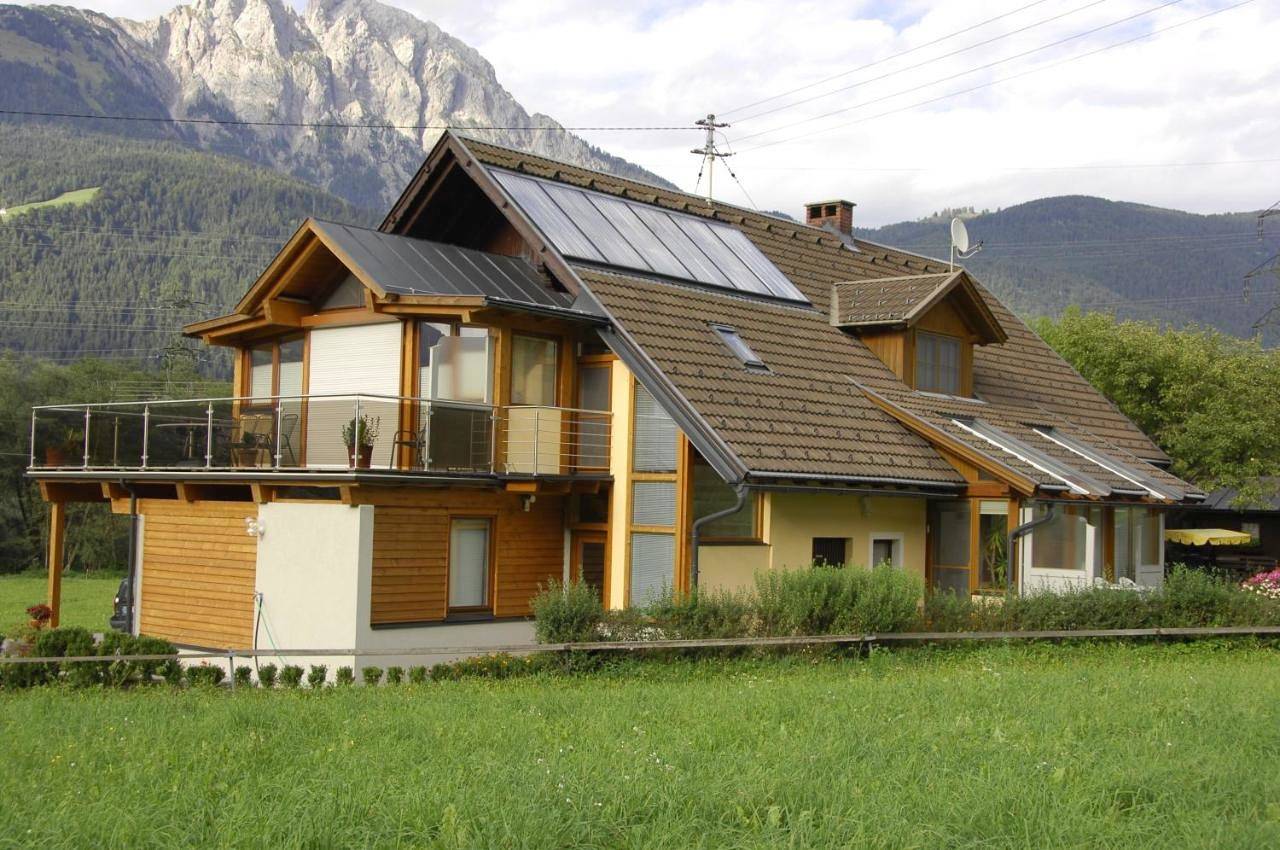 Ganze Wohnung, Four-Bedroom Apartment in Kirchbach, Bezirk Hermagor