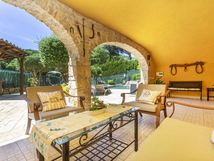 Location de vacances pour 8 personnes, avec jardin et piscine, animaux acceptés à Calonge - 3