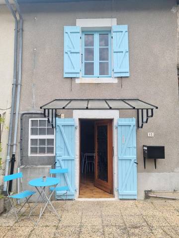 Gîte pour 4 personnes, avec terrasse, animaux acceptés à Brigueuil