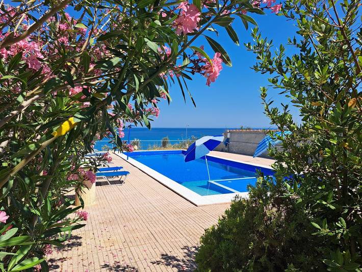 Vakantiewoning voor 5 personen, with Balkon and Tuin as well as Zwembad and Uitzicht in Peloponnesos