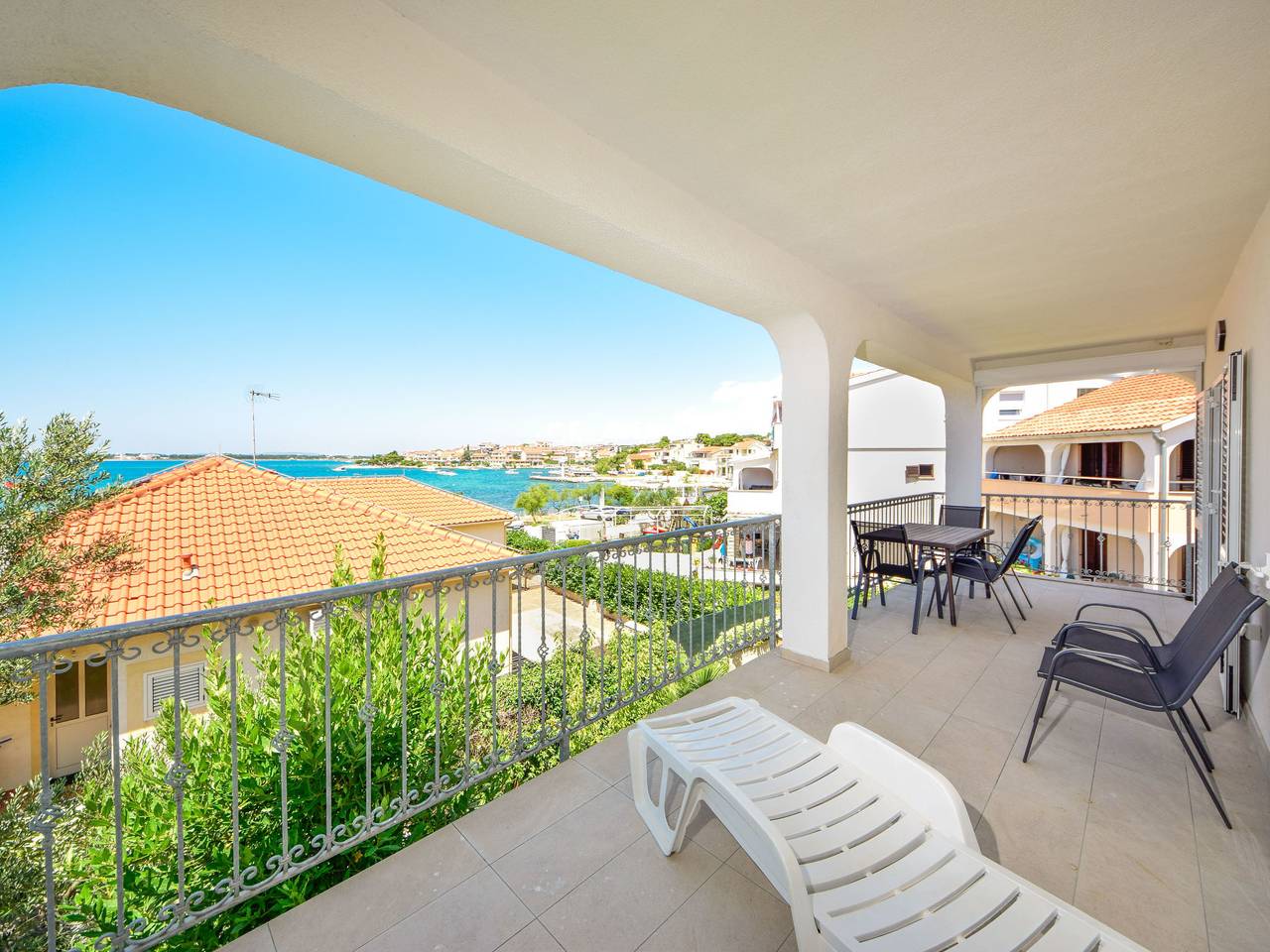 Ganze Wohnung, Katarina in Brodarica, Šibenik-Knin