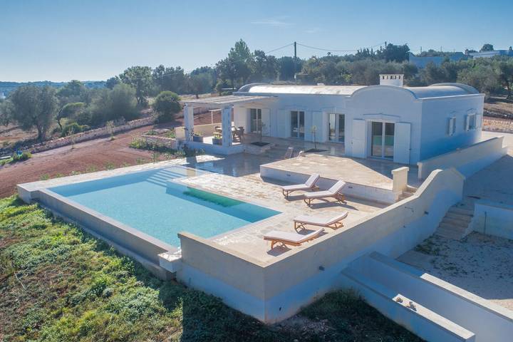 Villa for 6 people, with garden in Ostuni