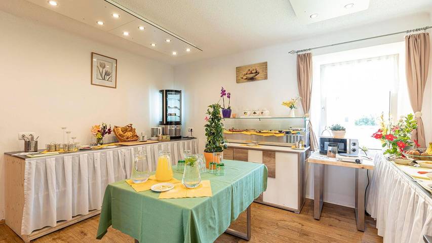 Ferienwohnung für 4 Personen, mit Whirlpool und Balkon sowie Pool, mit Haustier in Eisenerz - 3