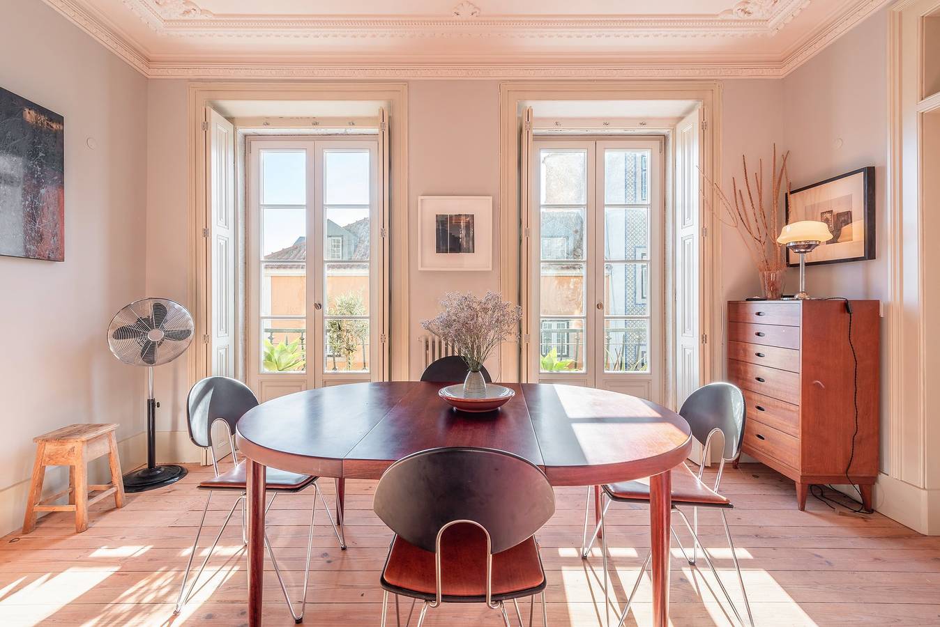 Geheel appartement, Vakantieappartement voor 4 personen met tuin in Lapa, Lissabon