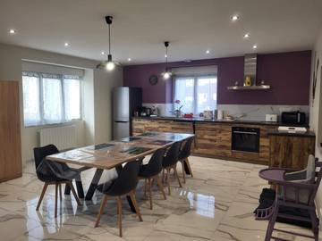 Vakantiehuis voor 6 Personen in Meussia, Parc naturel régional du Haut-Jura, Afbeelding 1