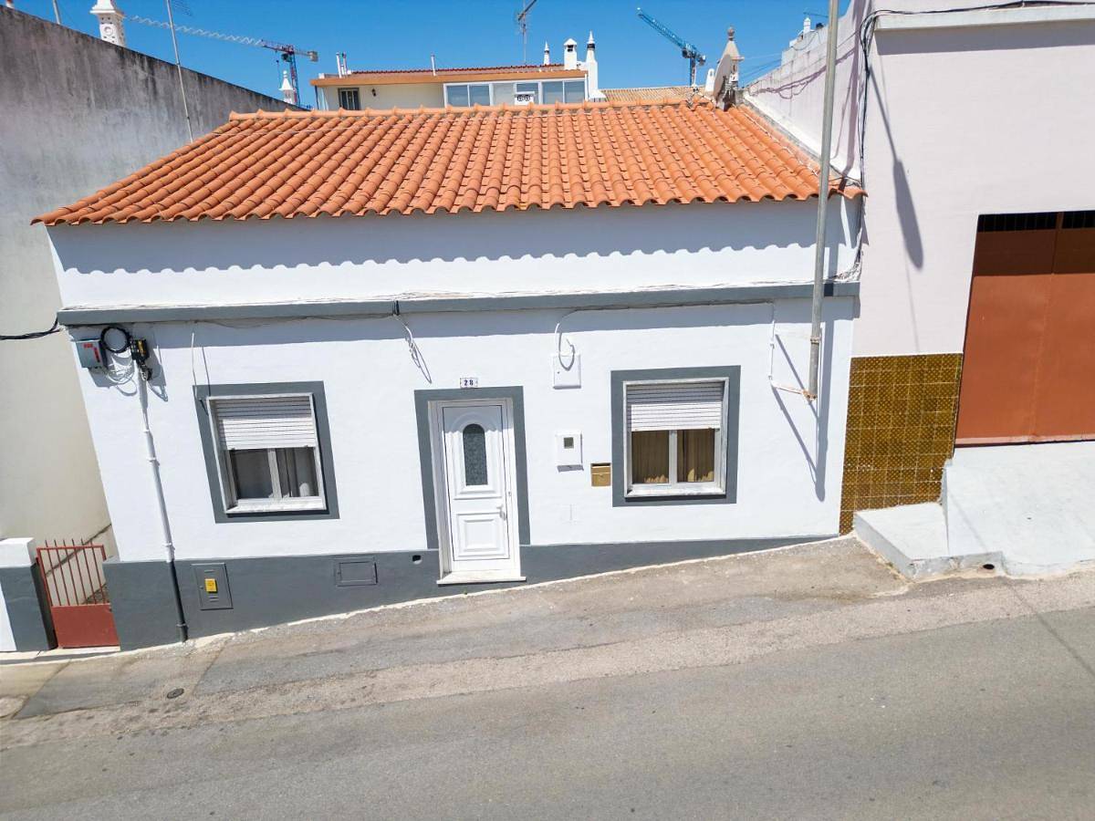 A Algarvia by Urban Beach Rentals in Portimão, Distrito de Faro