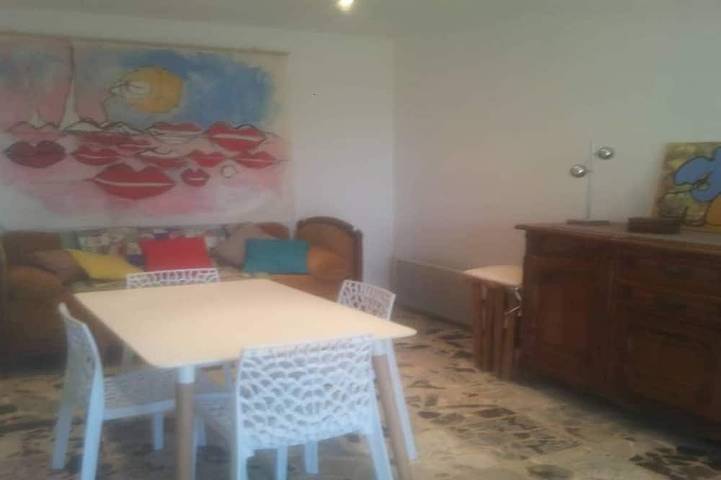 Location de vacances pour 6 personnes, avec jardin et terrasse à La Crau - 4