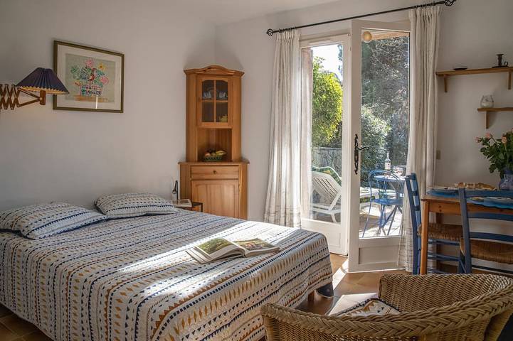 Gîte pour 2 personnes, avec jardin et terrasse à Saint-Paul-de-Vence - 2