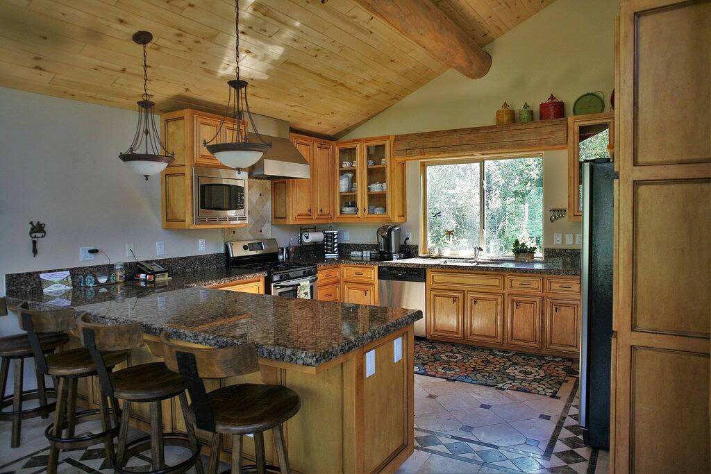 Wunderschönes Haus mit Whirlpool und privatem Teich, nur 3 km vom Skigebiet Purgatory entfernt in Purgatory