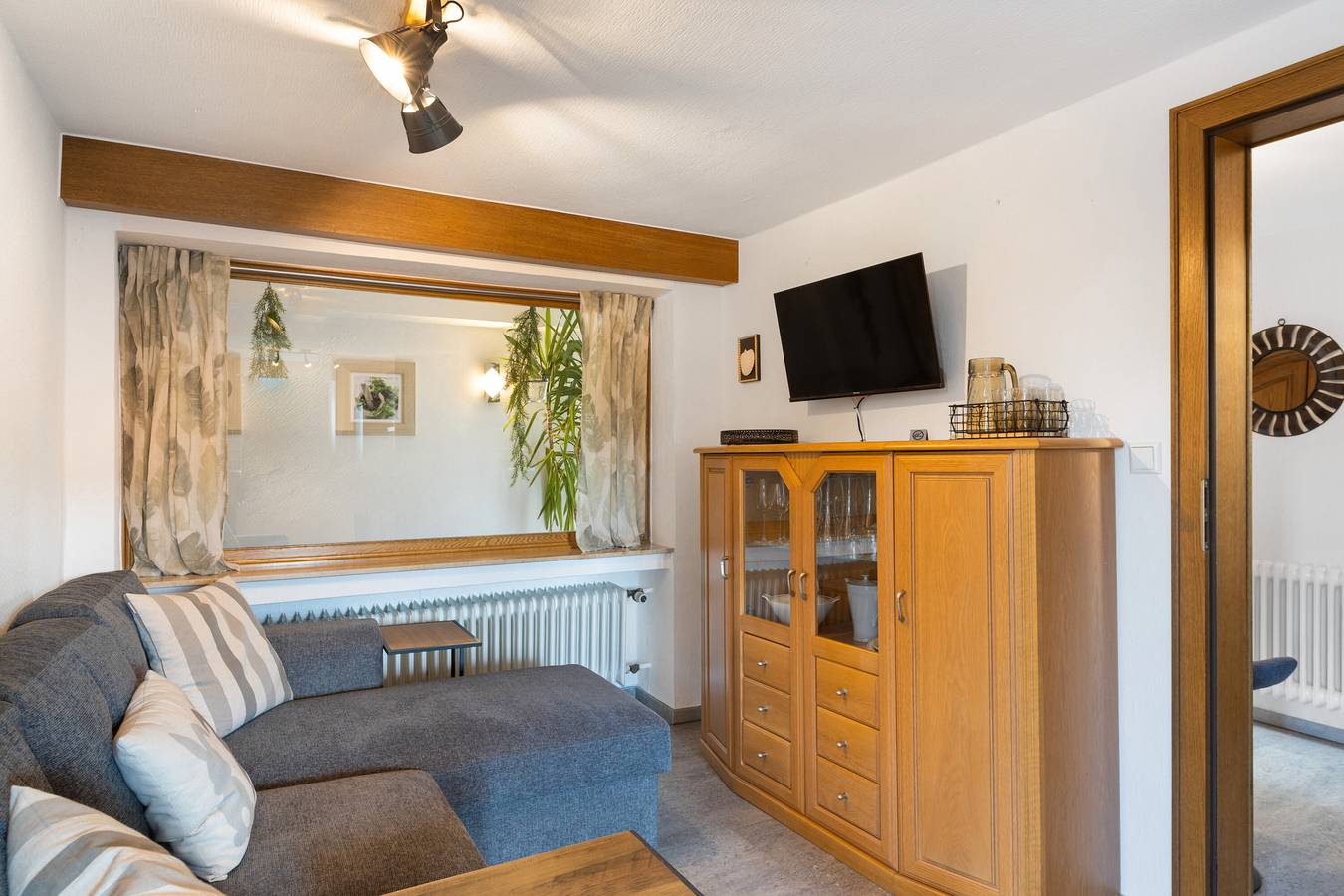 Ganze Wohnung, Ferienwohnung 'Christa' mit Bergblick, privater Terrasse und Wlan in Lennestadt, Sauerland