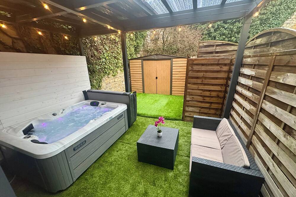 Apartamento entero, Gite Spa du Thamis Clairvaux les lacs 5 min from the lake in Clairvaux-les-Lacs, Jura