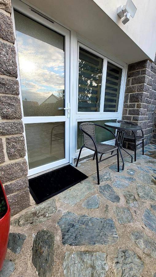 Gîte pour 4 personnes, avec terrasse à La Glacerie - 2