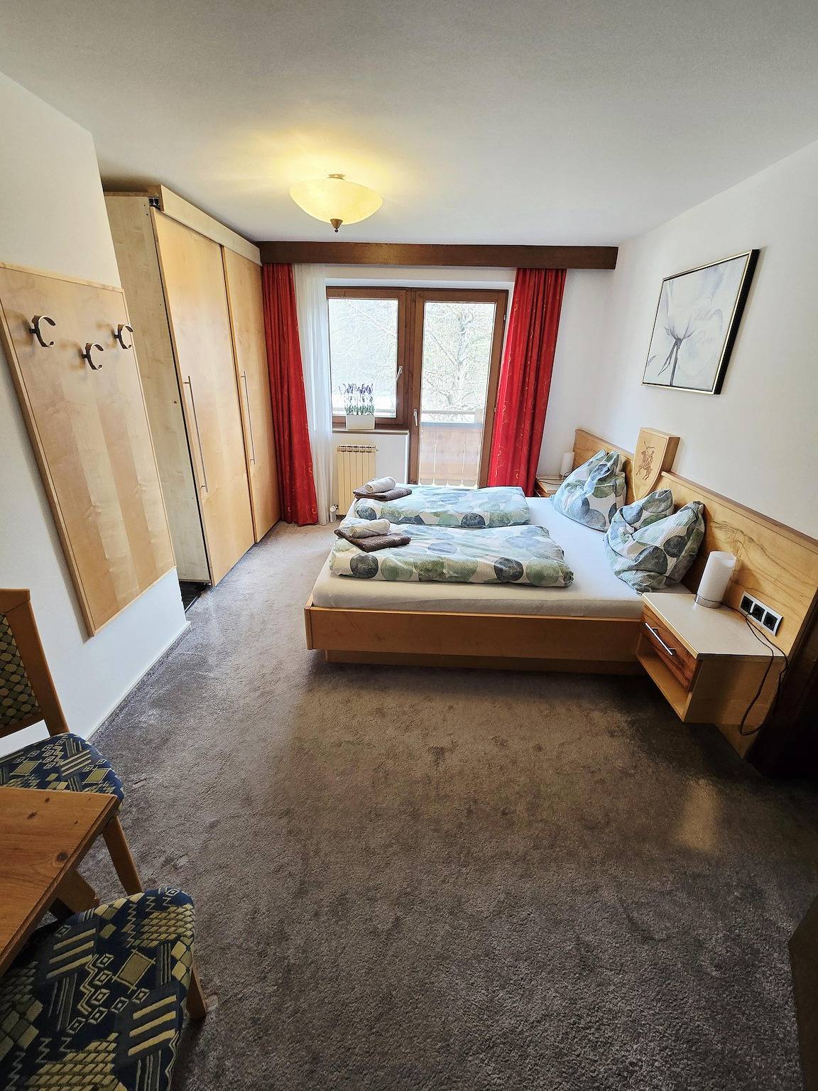 Doppelzimmer, Dusche/Wc, Bergseite, in Waidring, Chiemgauer Alpen