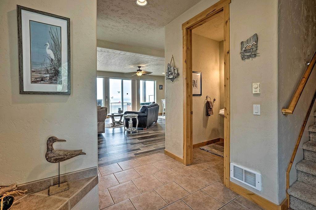 Quiet Waterfront Escape w/ Hot Tub & Beach Access! in Gold Beach, Curry County