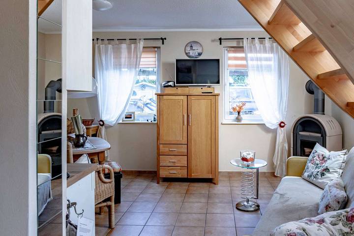 Ferienhaus für 4 Personen mit Garten in Neuendorf (Bei Saal), Saal