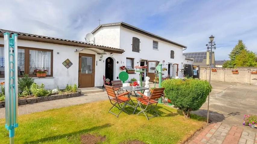 Bungalow für 4 Personen, mit Garten in Karlshagen - 2