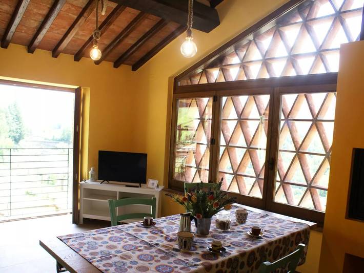 Location de vacances pour 6 personnes, avec jardin à Barga