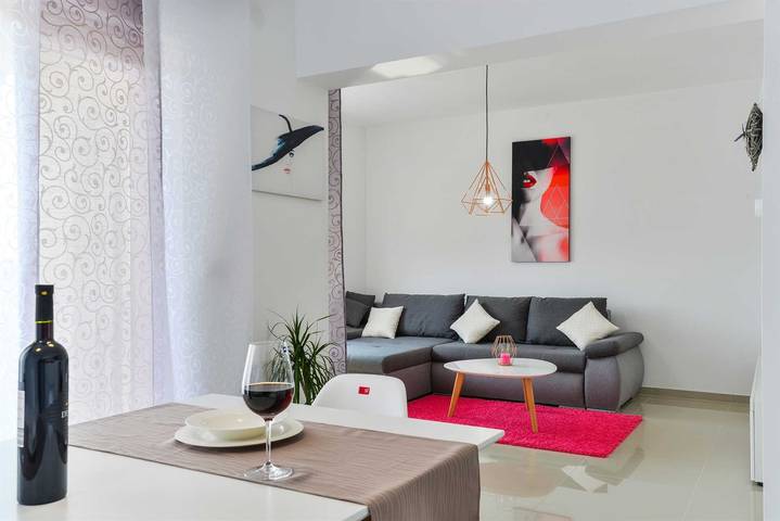 Apartamento entero, 4 stars apartment | luxurious with pool | for 4 persons and with sea view in Vir