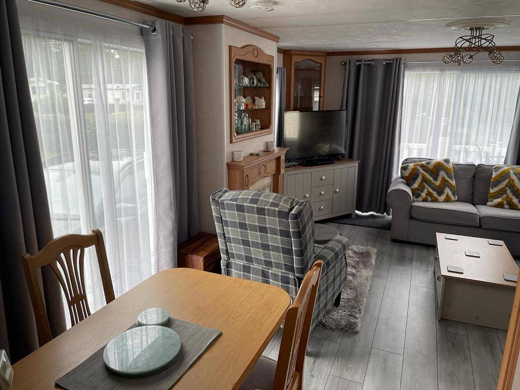 Family Room in Edinburgh and Lothian