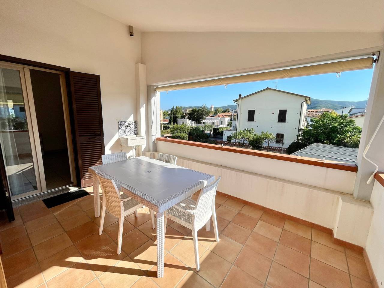 Ferienwohnung 'Appartamento Marisol Bilo - 350' mit Terrasse, Wlan und Klimaanlage in Spiaggia di Marina di Campo, Marina di Campo