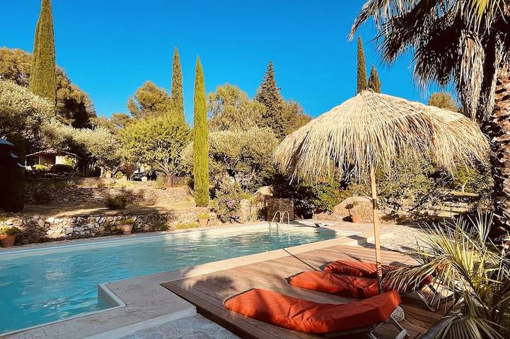 Villa for 8 people, with pets - 1