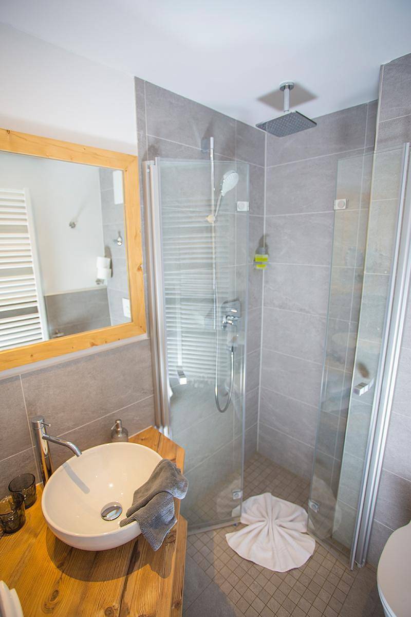 Ganze Ferienwohnung, 1-Raum Studio Appartement Nr. 3, 4, 9 in Hirschegg Kleinwalsertal, Mittelberg