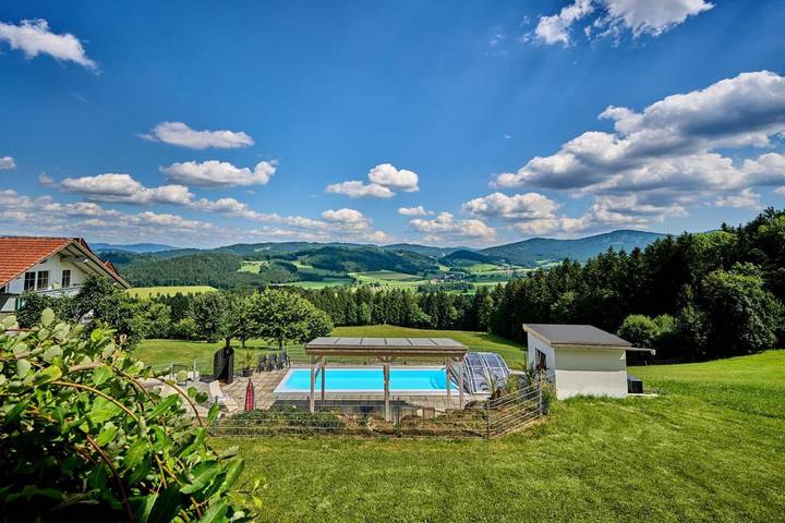 Ferienwohnung für 5 Personen, mit Whirlpool und Sauna sowie Pool und Garten in Kollnburg - 4