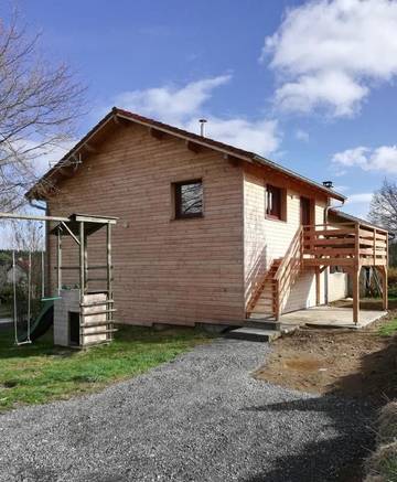 Gîte pour 6 personnes, avec vue et terrasse à La Chaise-Dieu
