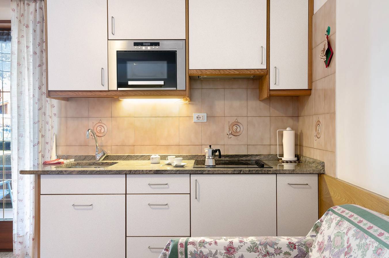 Appartement entier, Appartement 'Appartamento 2-3 Persone' avec vue sur la montagne, balcon et Wi-Fi in Canazei, Dolomiti Superski