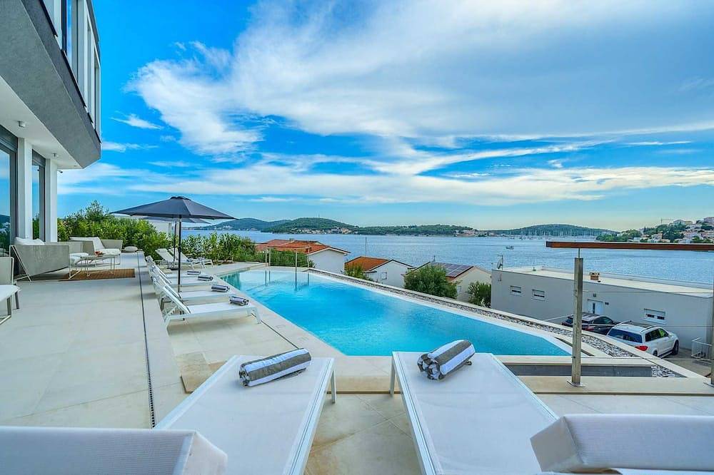 Casa vacanza a Razanj a partire da 979€ a notte