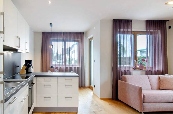Hel lejlighed, Apartment 'Obstgarten' with Private Terrace and Wi-Fi in Herbertingen, Region Bodensee-Oberschwaben
