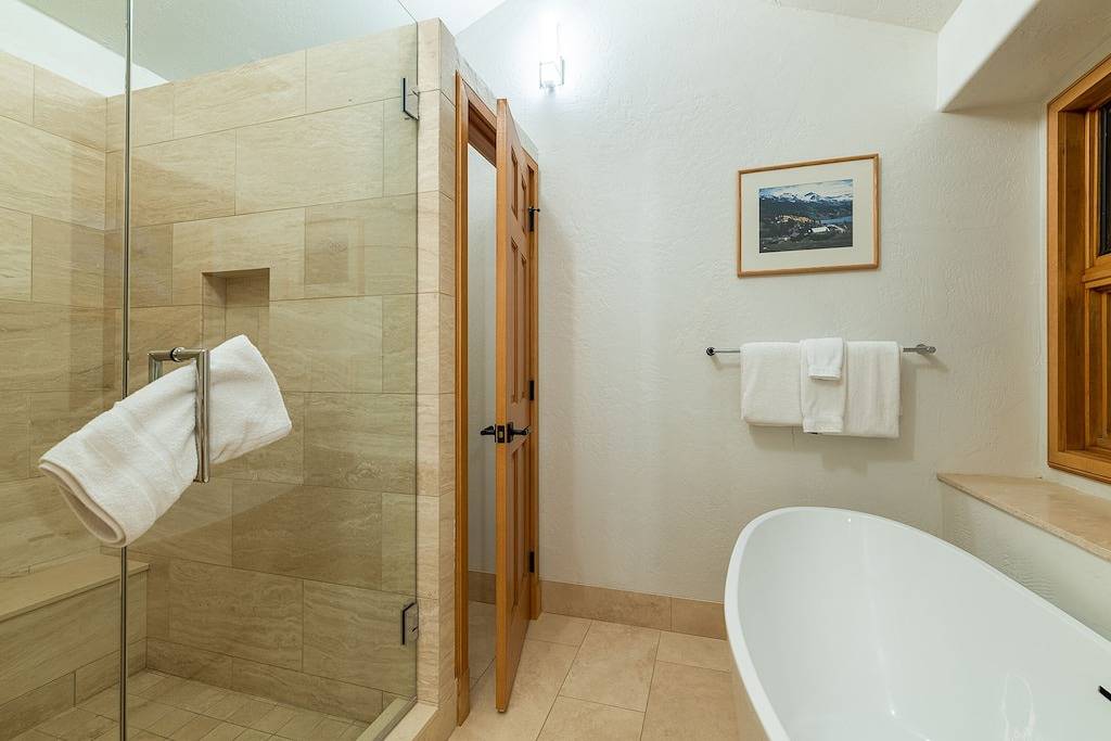 3 Bdr/3 Ba Deluxe Aspen Ridge Townhome, Just Steps from Skiing in Mountain Village, Telluride Ski Resort