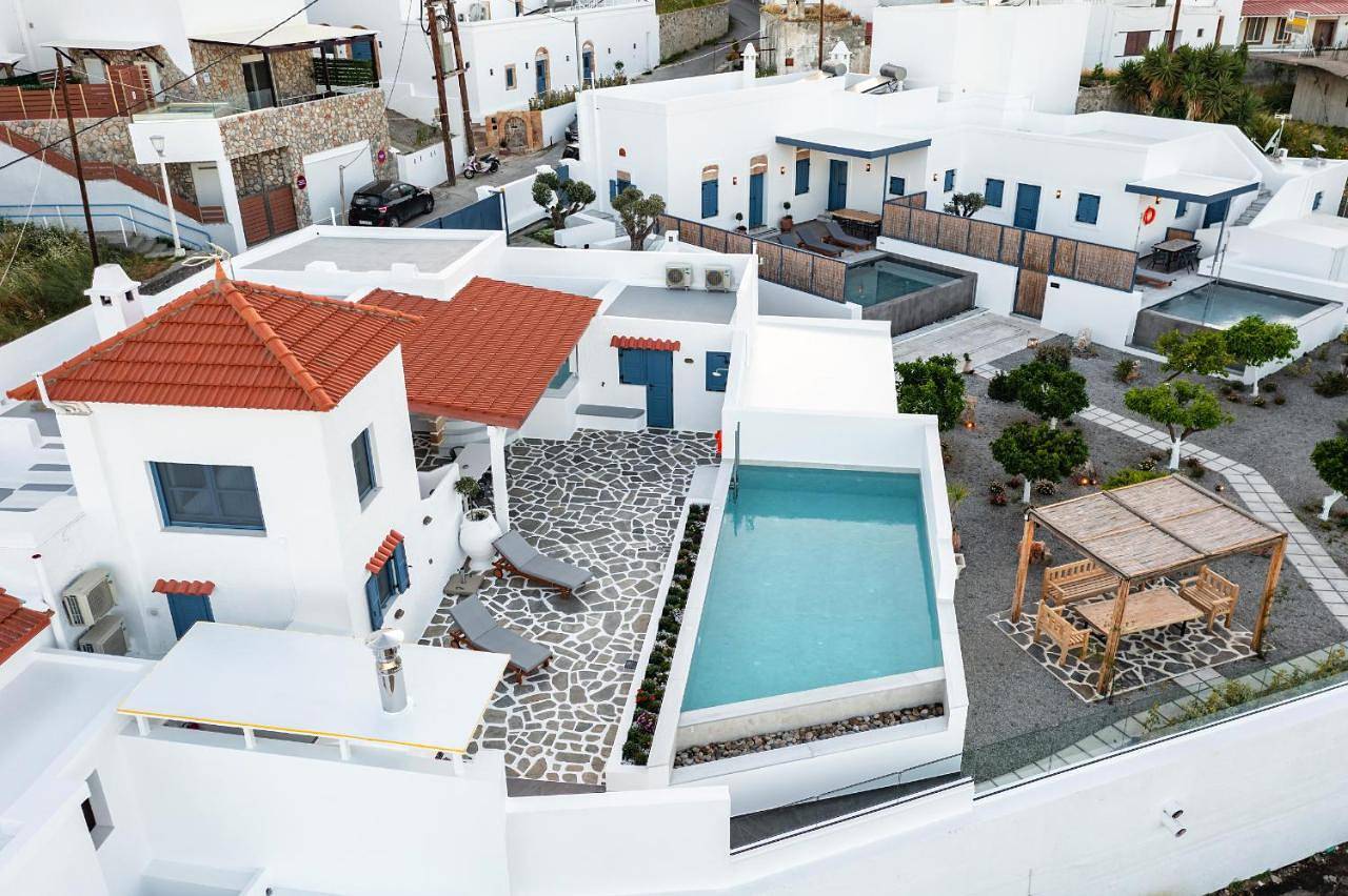 Kalathos Square luxury suites in Kalathos, Rhodos