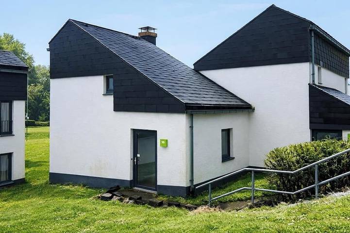 Ferienhaus für 6 Personen, mit Garten und Pool, mit Haustier - 1