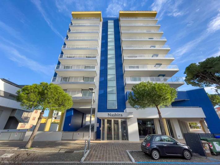 Ganze Ferienwohnung, Ferienwohnung mit Balkon und Klimaanlage in Ufficio 5, Lignano Sabbiadoro