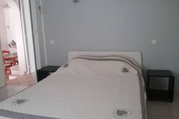 Appartement entier, Appartement au coeur des Alpilles, aux portes de la Camargue in Paradou, Région d'Arles