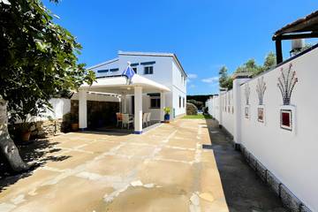 Finca für 5 Personen, mit Garten und Kinderpool, kinderfreundlich in Vejer de la Frontera