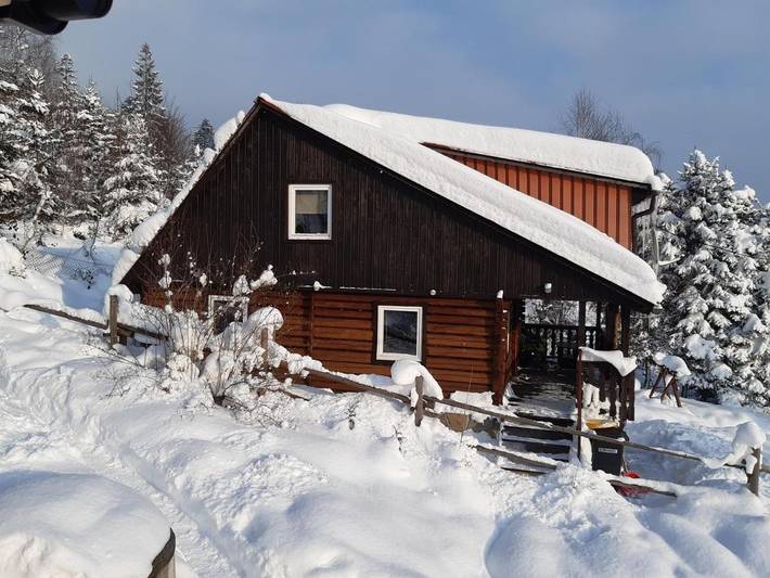 Dom dla 10 osób, z ogród i basen oraz widok, zwierzęta dozwolone w Kamesznica