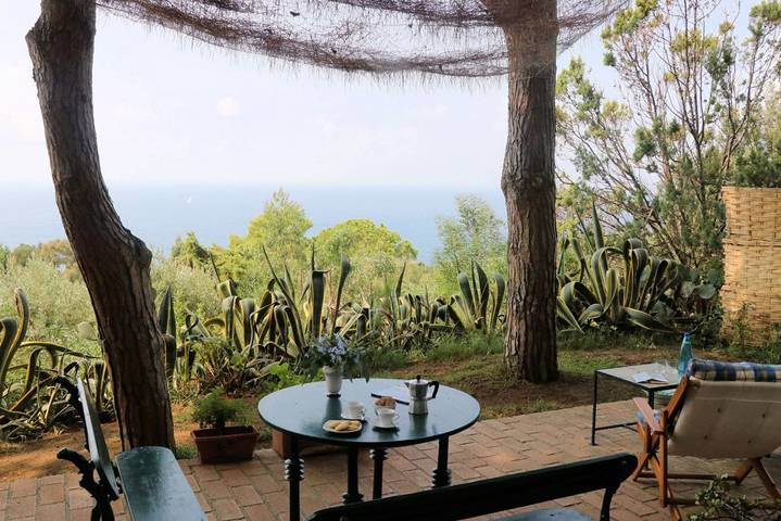 Casa Bocce in Faro Capo Vaticano, Ricadi (comune)