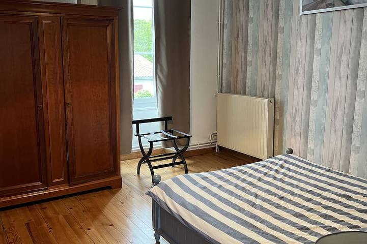 Location de vacances pour 12 personnes, avec jardin à Le Bourdet - 4