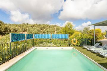 Casa Rural para 18 Personas en Archidona, Provincia de Málaga, Foto 1