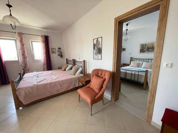 Maison d’hôte pour 4 personnes, avec vue et jardin dans Naxos