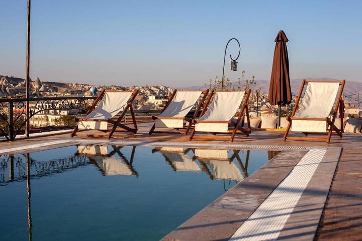 Hotel für 2 Personen, mit Terrasse und Pool - 1